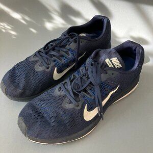 Nike Zoom Winflo 5 Blue Running Shoes — Mens Size 12